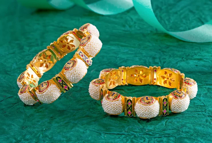 Trendy Bangles